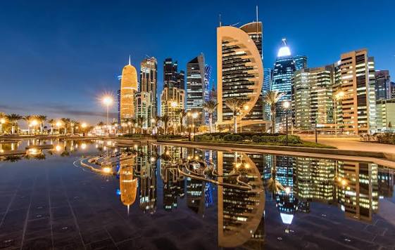 Qatar Luxury Escape — Desert Glam Meets Futuristic City